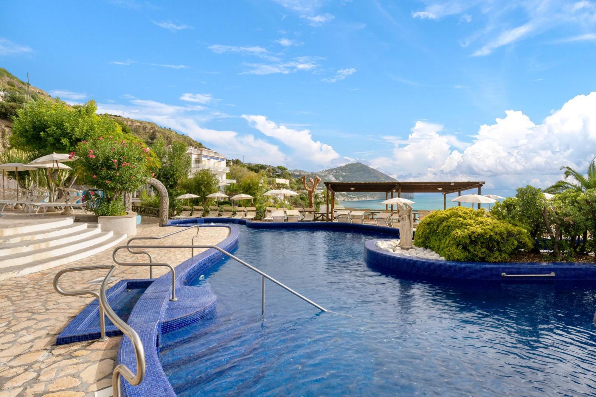 Miramare Sea Resort & Spa Sant'Angelo  Ngoại thất bức ảnh